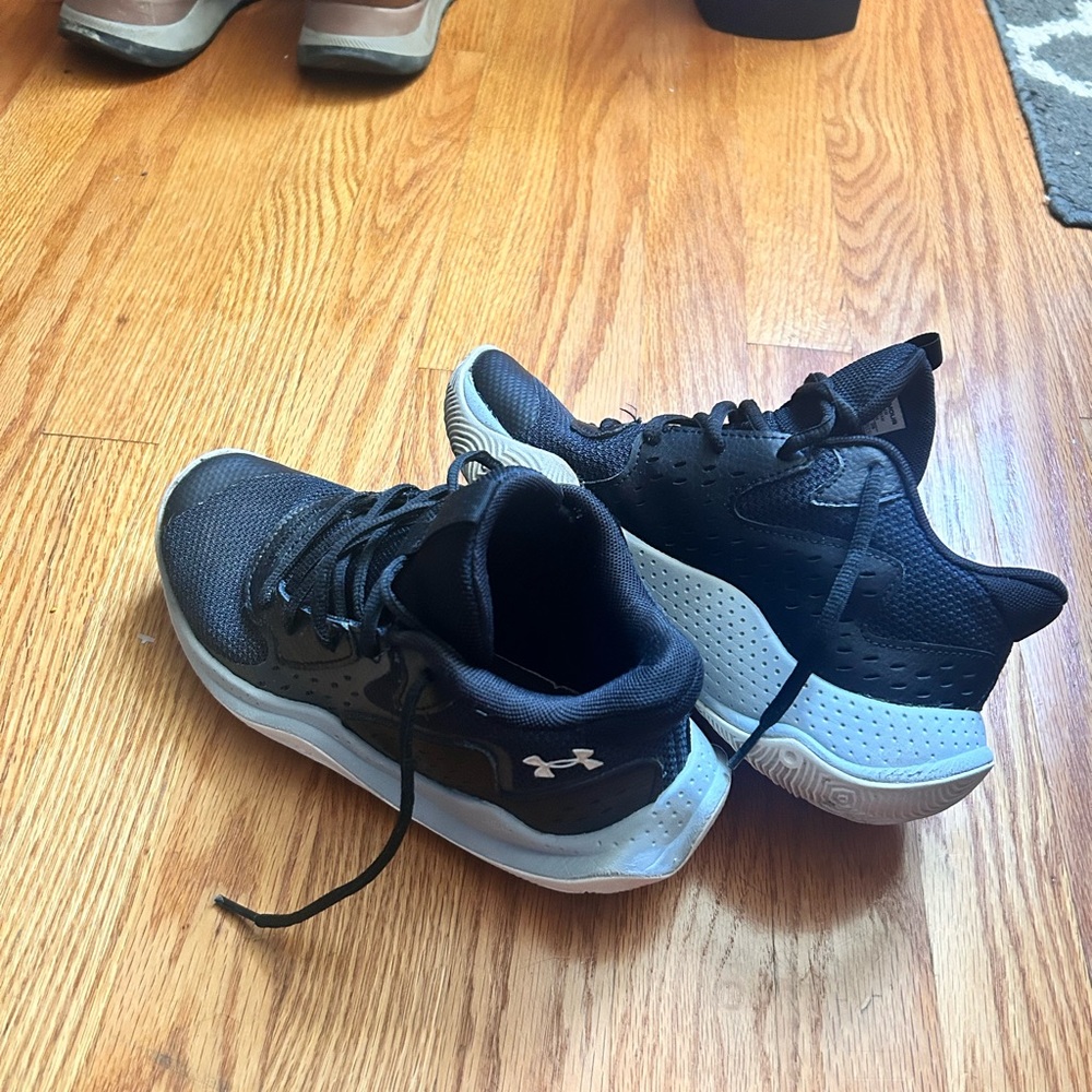Under Armour Black Athletic Shoes